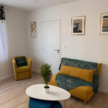 Cosy Avec Terrasse, Proche Chantiers Et Airbus * Saint-Nazaire (Loire-Atlantique)