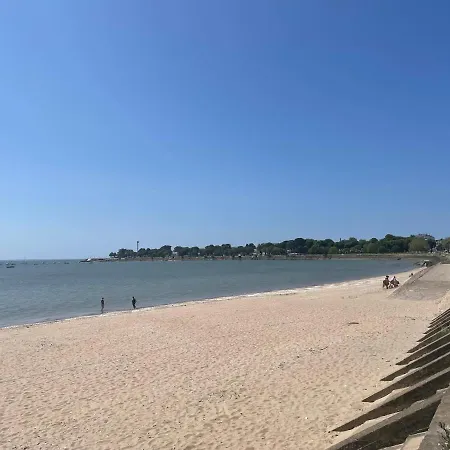 Cosy Avec Terrasse, Proche Chantiers Et Airbus Saint-Nazaire (Loire-Atlantique)